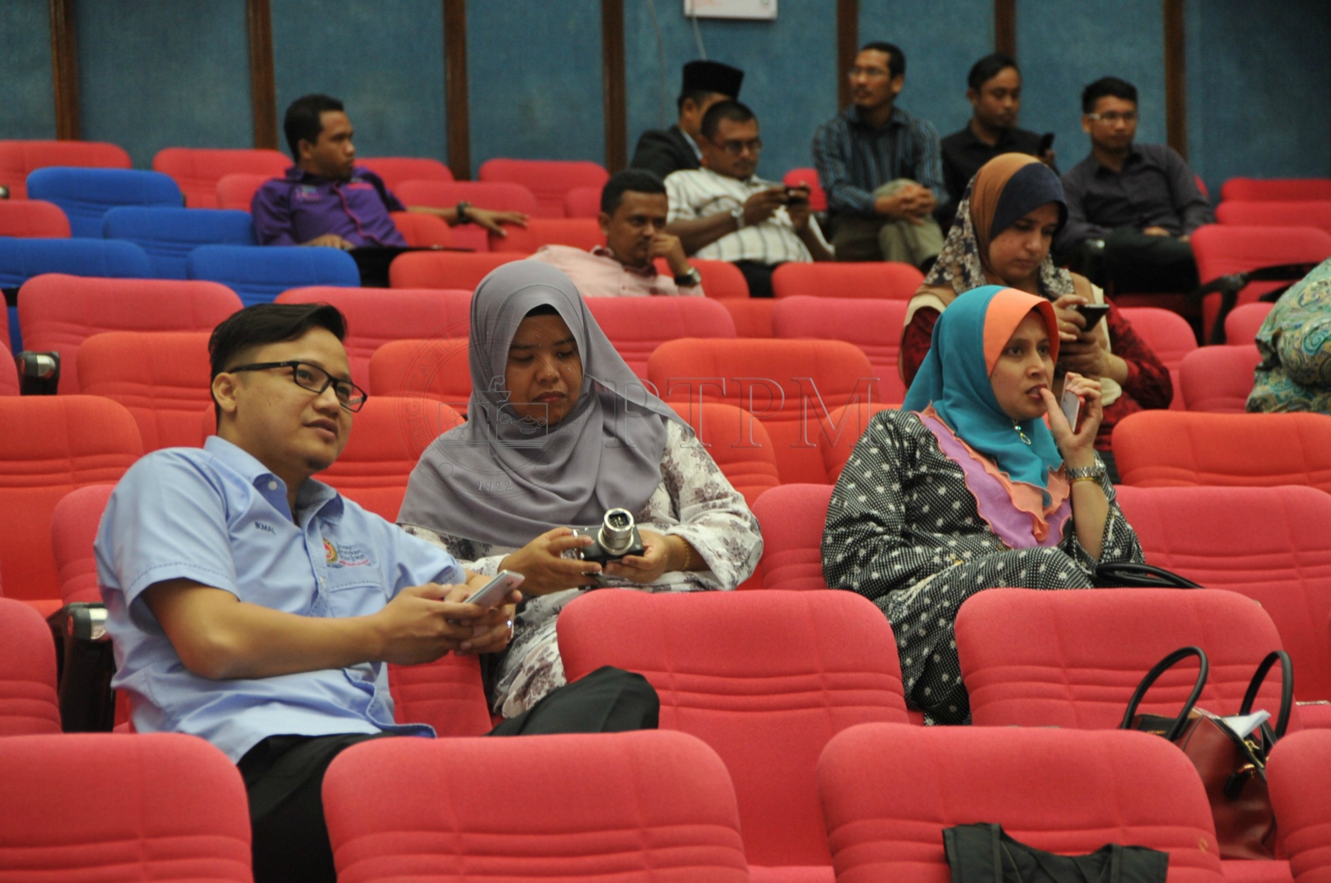 PRO 14 126 KIKPRO 2323